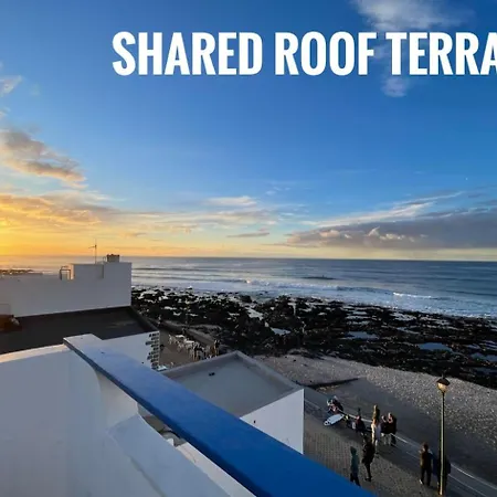 Weybeach1 -shared Terrace,ocean View,sea Frontline דירה